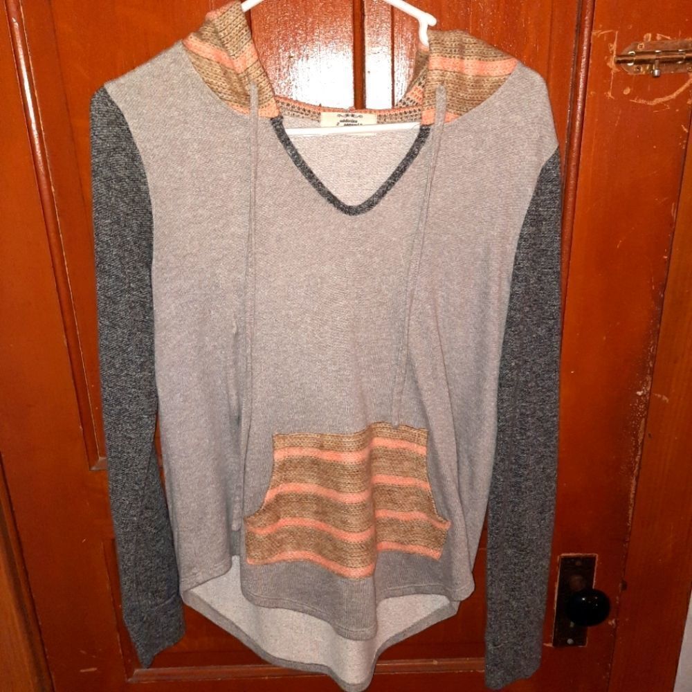 Lightweight hoodie 